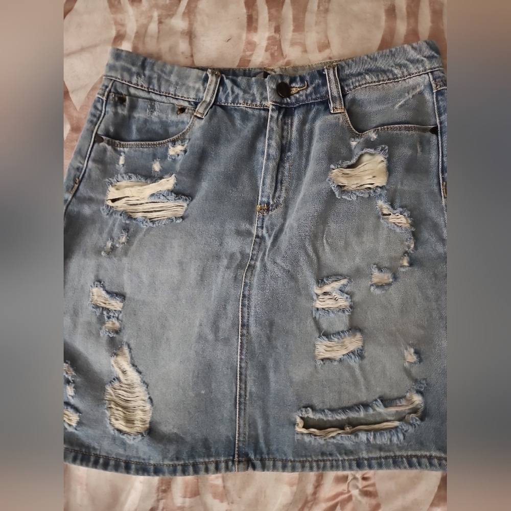 Banjara Skirt Women’s Denim Distress Back Zipper  size 27